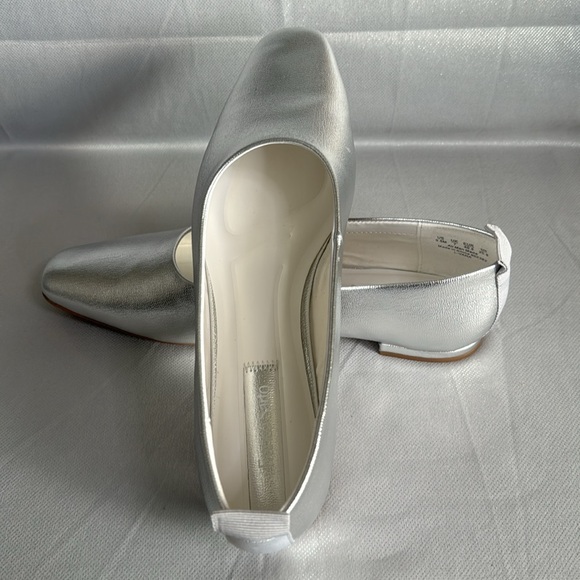 FRANCO SARTO L VANA BALLET FLAT SILVER SY, COLOR SILVER FAUX LEATHER. SIZE 9/12 - Picture 7 of 8